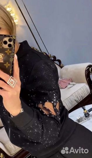 Костюм спортивный люкс стразы Турция корона