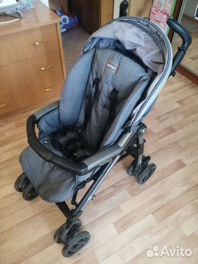 Прогулочная коляска Peg-Perego Pliko P3 Compact