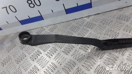 Щеткодержатель лобового стекла toyota RAV 4 ZCA2