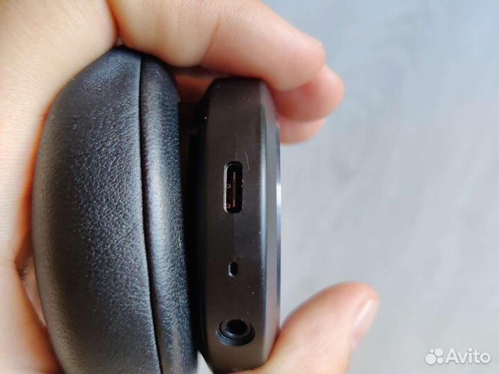 Беспроводные наушники Bang Olufsen Beoplay H8i