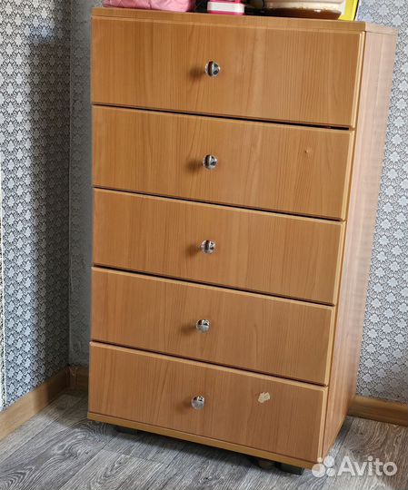 Комод и стол компьютерный угловой