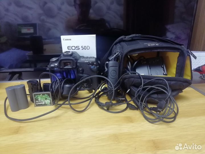 Зеркальный фотоаппарат canon 50d