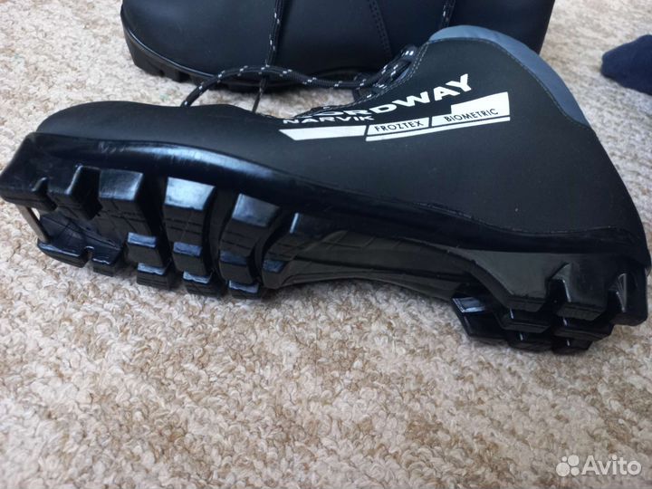 Лыжные ботинки 40 размер