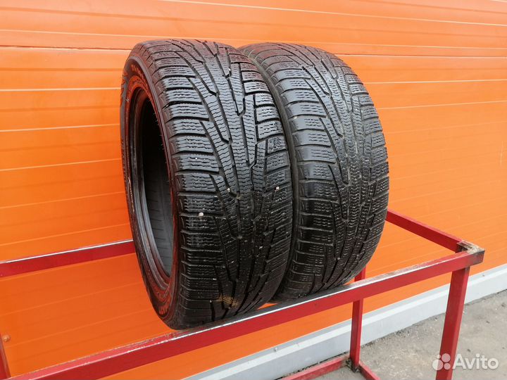 Nokian Tyres Hakkapeliitta R2 215/55 R16 97R