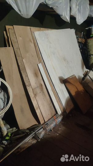 Лист фанеры