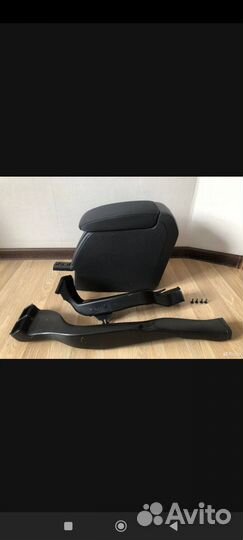 Подлокотник гольф 6(golf 6)