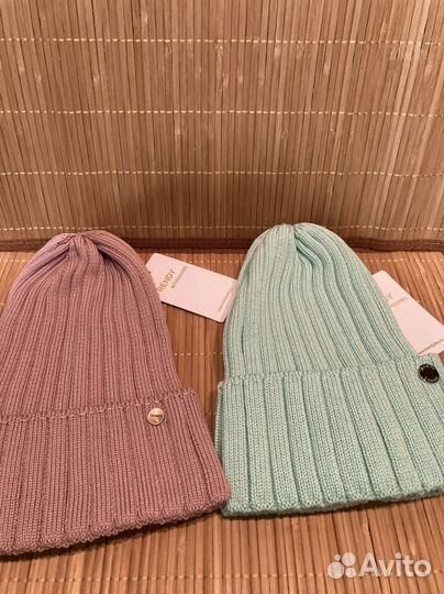 Шапка женская новая