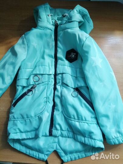 Ветровка для девочки