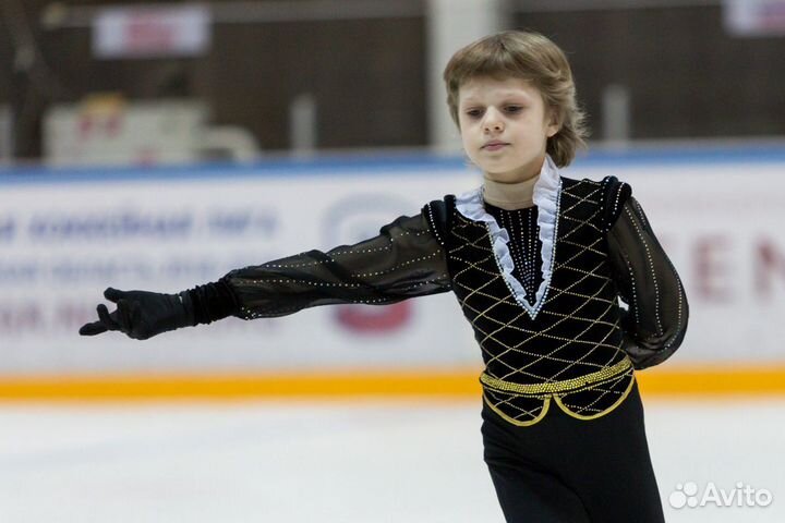 Костюм для фигурного катания р. 128-140