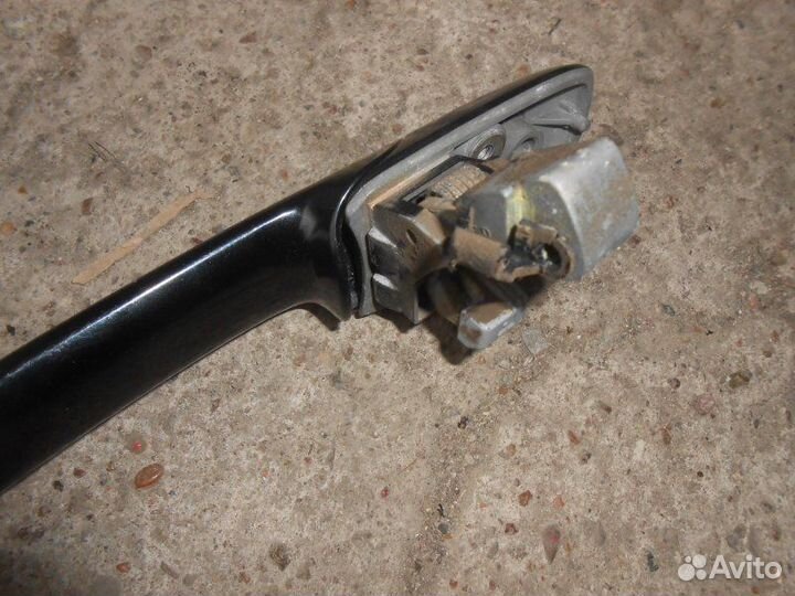 Ручка двери передняя правая Mazda 3 BK Z6 2007