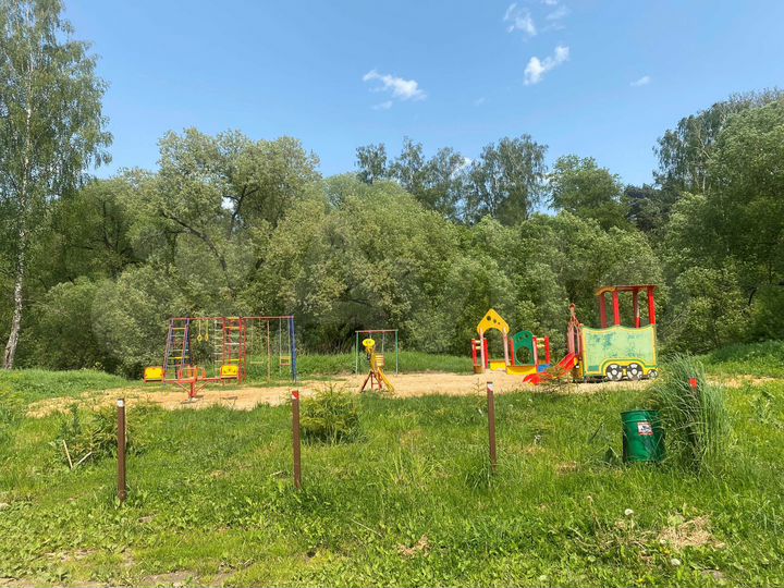 Участок 7 сот. (ИЖС)