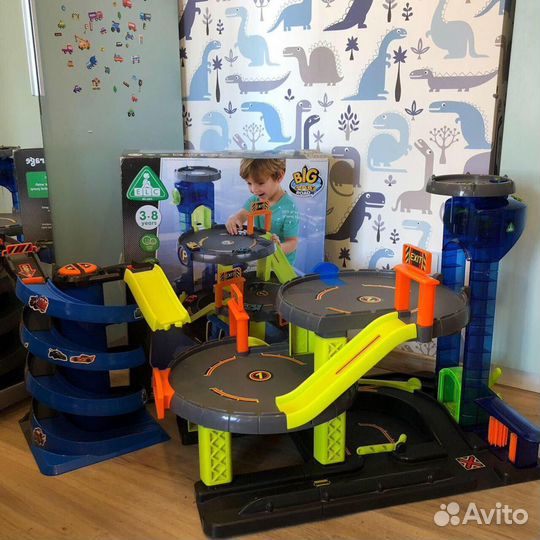 Парковка elc и трек