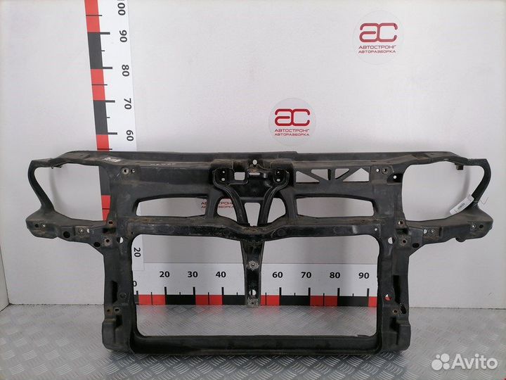 Панель передняя (телевизор) для Volkswagen Golf 4