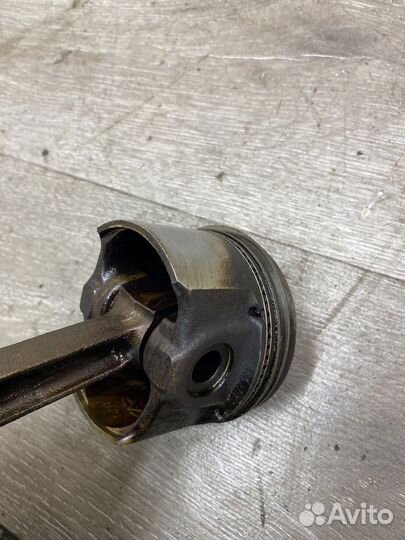 Поршень с шатуном Chery Amulet (A15)