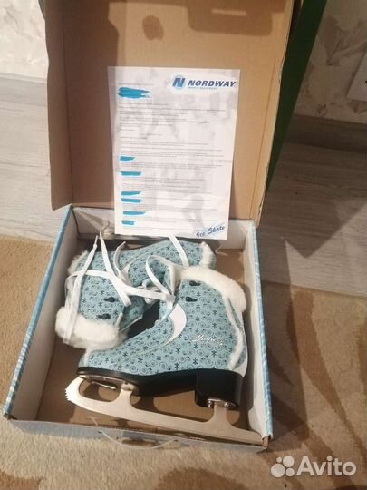 Коньки новые