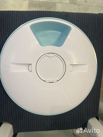 Автоматическая кормушка для животных