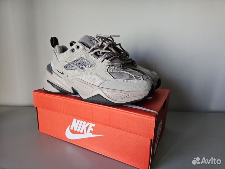 Кроссовки женские Nike M2k Tekno