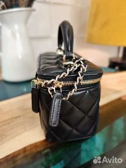 Сумка косметичка chanel vanity кожа Премиум