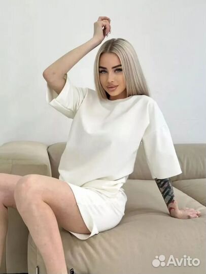 Костюм шорты и футболка женские