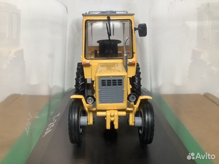 Модель трактора Т-25А 1:43 Ашет