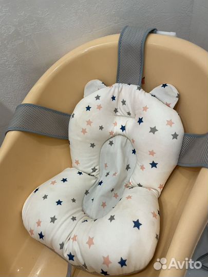 Подушка-гамак для купания новорожденных