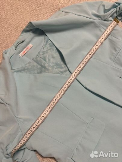 Пиджак женский укрроченный 48 размер L