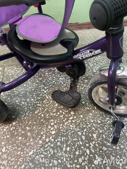 Детский велосипед с ручкой