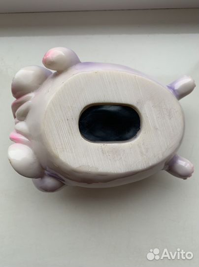 Керамические фигурки и копилка