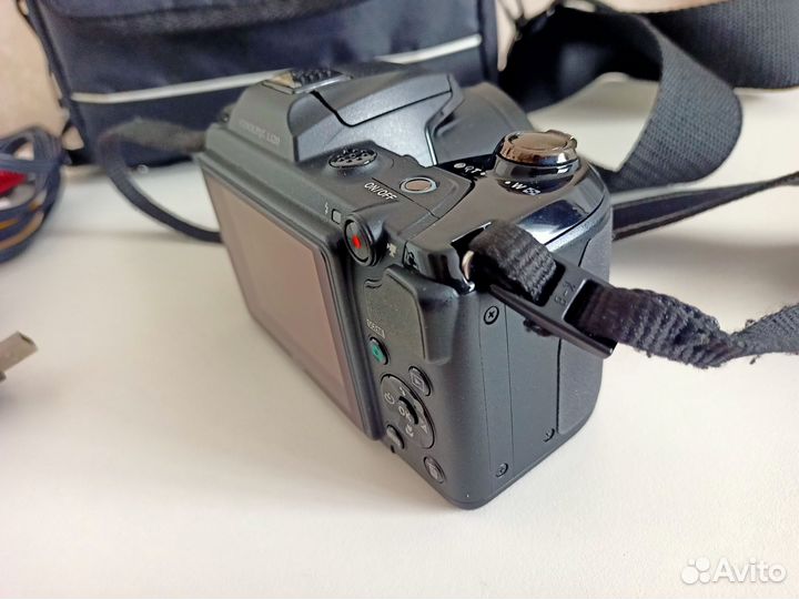 Цифровая фотокамера Nikon Coolpix L120