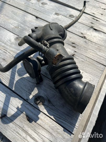 Патрубок турбины для 1.8 t AGU Skoda Octavia a4