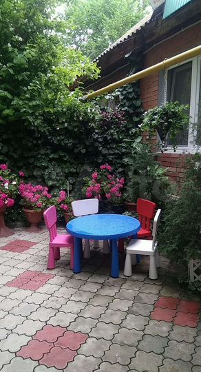 Комната 60 м² в 4-к., 3/3 эт.