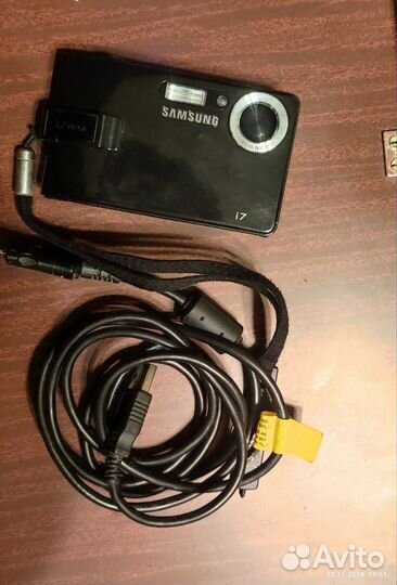 Фотоаппарат samsung i7