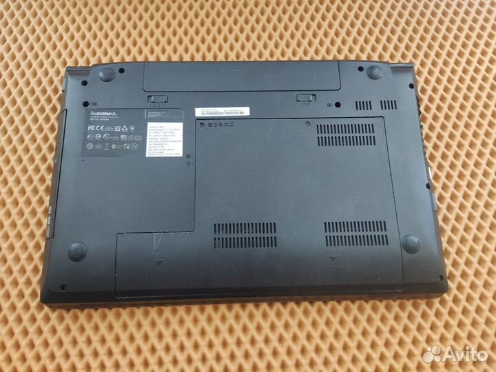 Надёжный Lenovo i7/8/ssd+hdd/видик 2 гб
