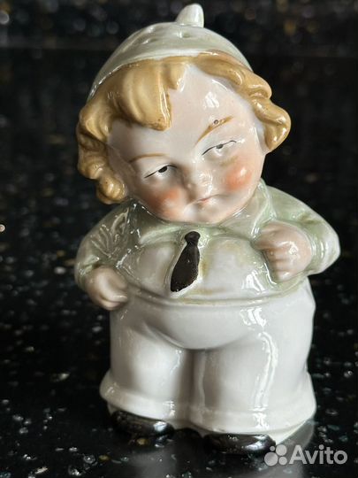 Винтажная солонка фарфор серия Дети Германия