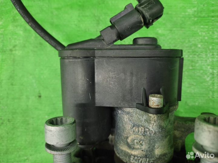 Суппорт тормозной з/л + моторчик Tiguan/Passat