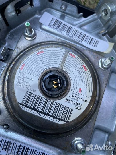 Подушка безопасности водителя Mitsubishi Colt Z3