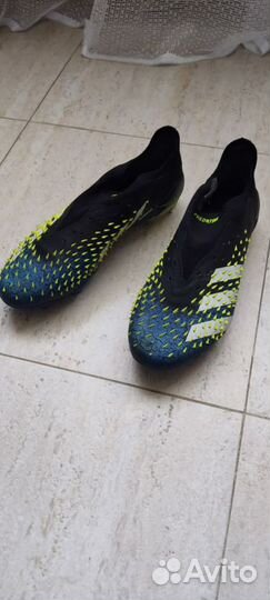 Бутсы Adidas Predator