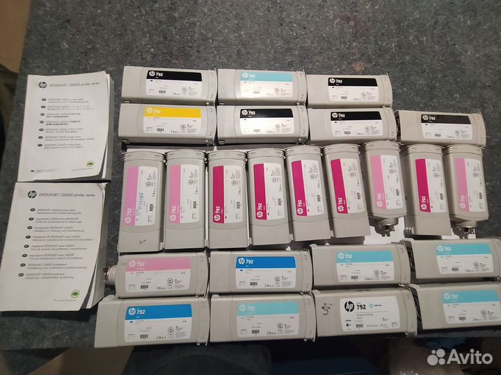 Широкоформатный принтер HP L26500