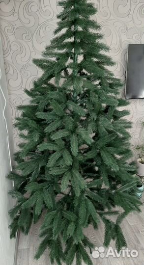 Ель искуственная литая 210см