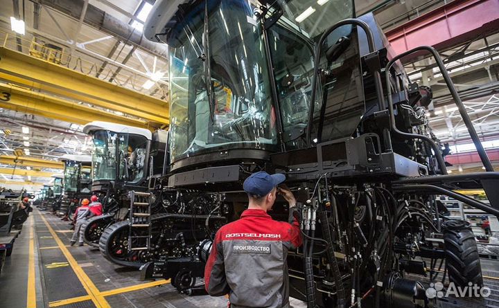 Слесарь по сборке комбайнов