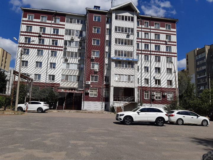 3-к. квартира, 115 м², 7/7 эт.