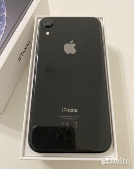 iPhone Xr, 128 ГБ