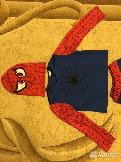 Костюм человека паука