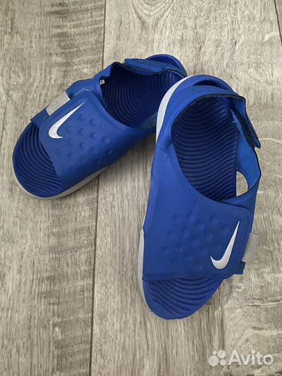 Сандалии nike