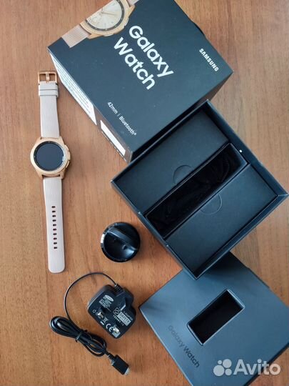 Смарт часы Samsung Galaxy Watch
