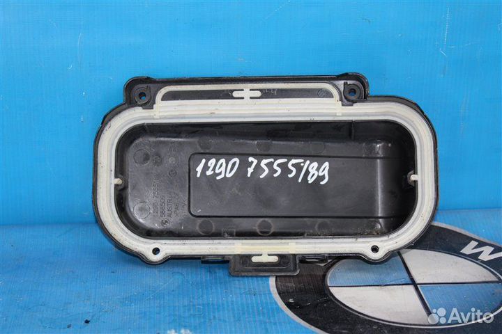 Крышка блока предохранителей Bmw 5 Series F10 2017