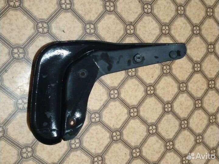 Брызговик передний правый ford focus III 2011-2019