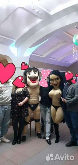 Шуточный стриптиз от Гоги