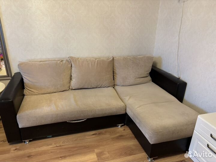 Угловой диван
