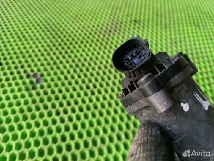 Клапан рециркуляции на Ford Focus II 2005-2011 TDI